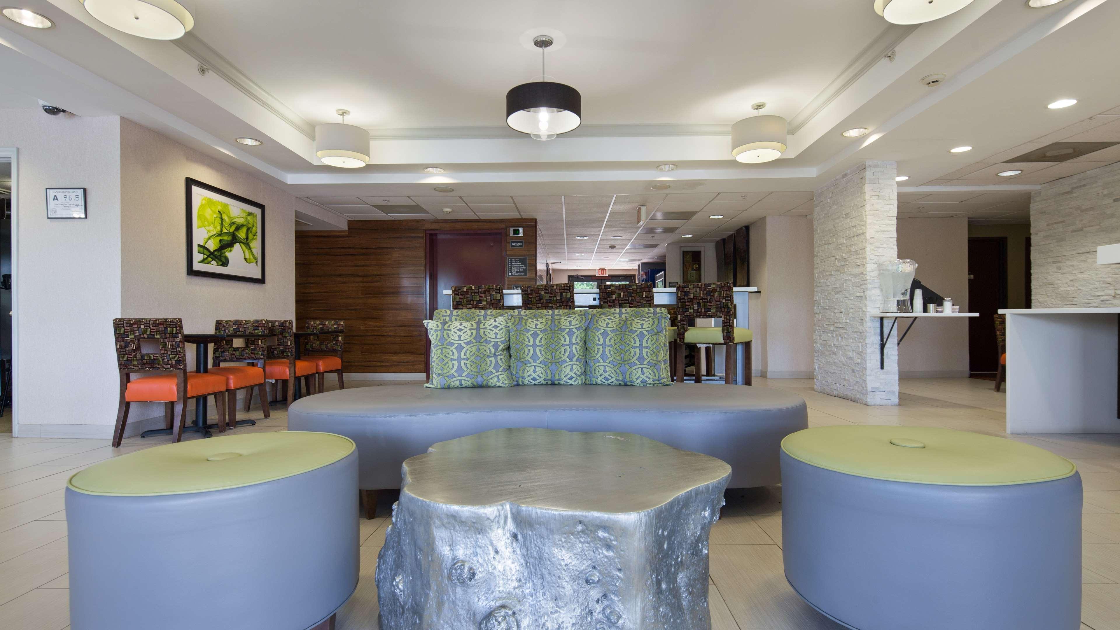 Best Western Plus Хантерсвилл Экстерьер фото